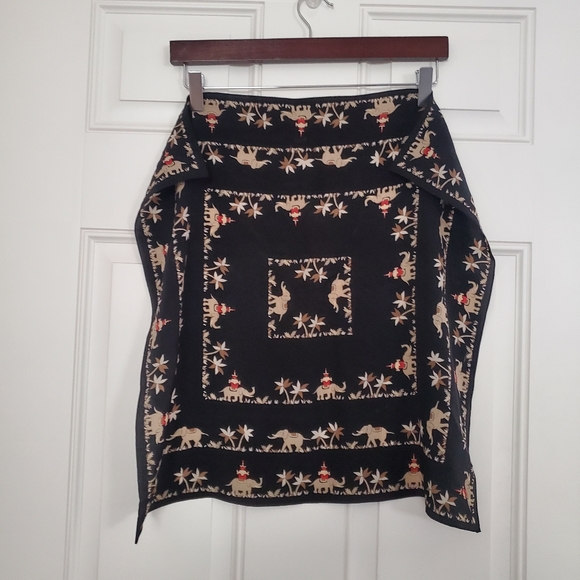 Elephant Scarf - Picture 2 of 2